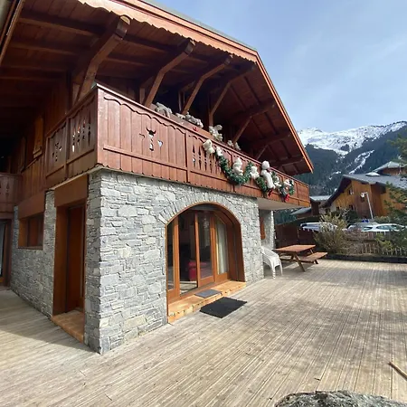 Casa-chalet Du Merle N° 1 *